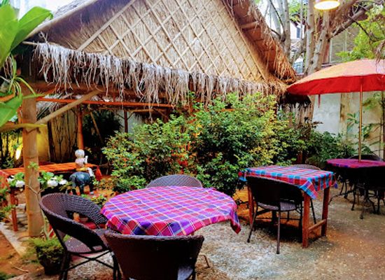 laos/pakse/bar/dok-mai-lao-caffe-restaurant