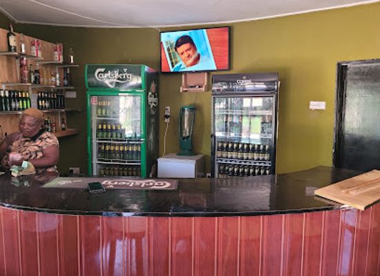 malawi/kande-beach/bar/wezzie-samartha-bar