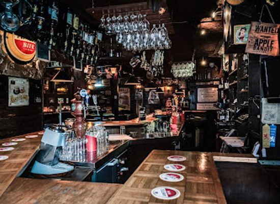 netherlands/gooi/bar/cafe-karroesel