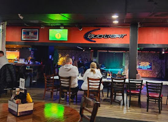 ohio/cuyahoga-valley-national-park/bar/punts-and-pints