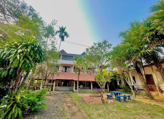 laos/khammouane-limestone-forest/bar/thakhek-travel-lodge
