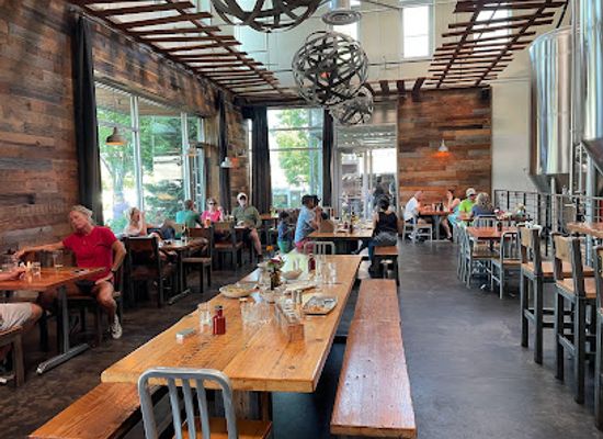 oregon/cascade-mountains/bar/pfriem-family-brewers