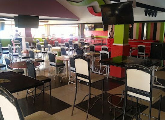 kenya/samburu-region/bar/checkmate-lounge-meru