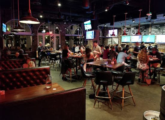 california/santa-barbara/funk-zone/bar/finney-s-crafthouse-santa-barbara
