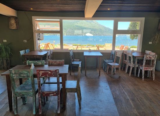 argentina/los-andes/bar/parador-el-faro-de-lolog