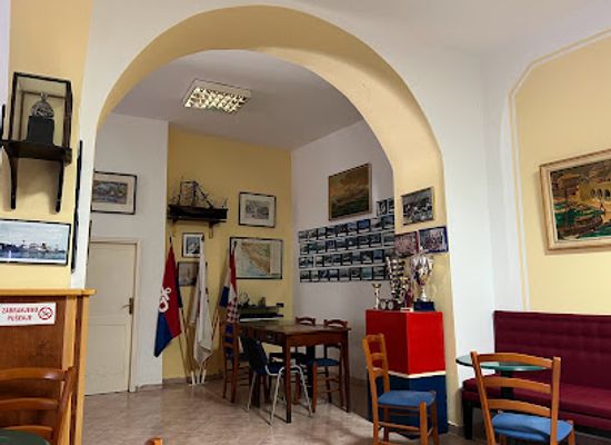 croatia/dubrovnik/ploce/bar/miho-pracat
