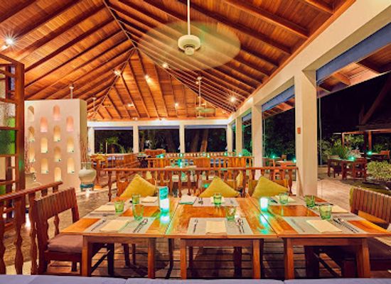 maldives/faafu-atoll/bar/coral-bar-lounge