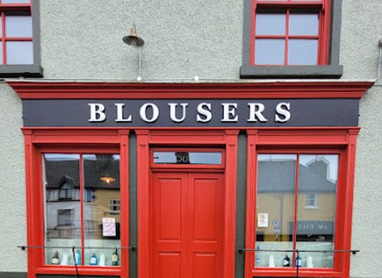 ireland/croagh-patrick/bar/blouser-s-pub