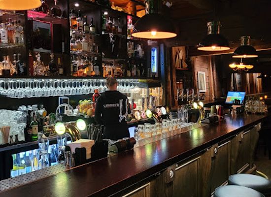 norway/bergen/bryggen/bar/sjoboden