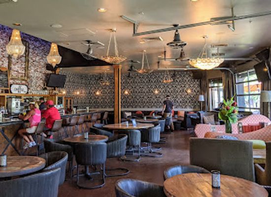 arizona/scottsdale/bar/the-living-room-wine-cafe-lounge