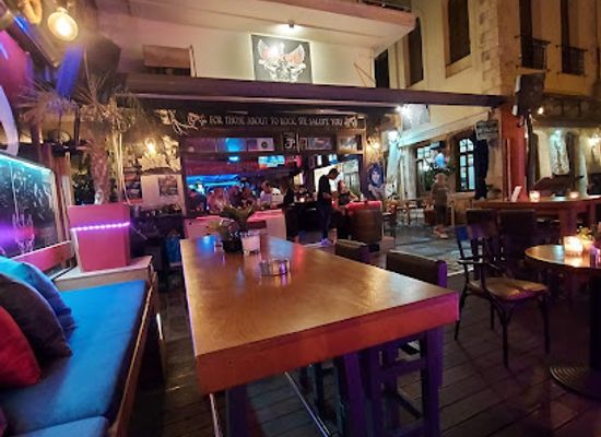greece/rethymno/bar/chaplins