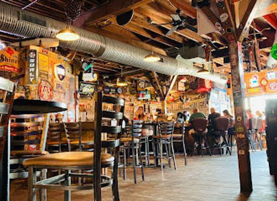 iowa/des-moines/bar/el-bait-shop