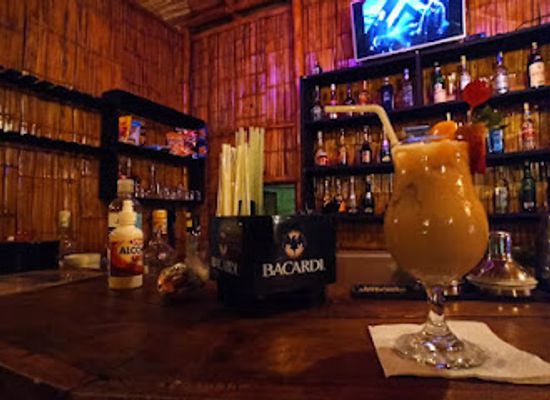 ecuador/northeast-oriente/bar/aqui-abajo-drink-coctel