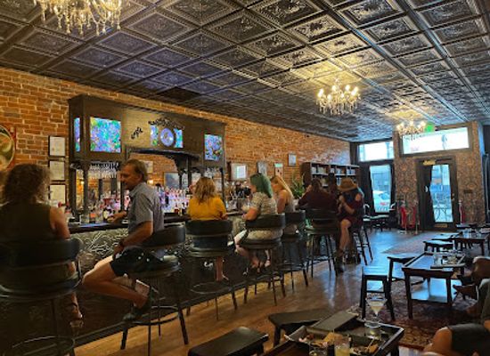 colorado/high-plains/bar/the-lazy-greyhound
