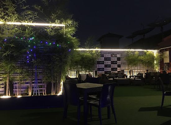myanmar-burma/yangon/downtown-yangon/bar/great-garden-bar