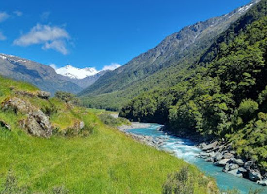 new-zealand/mount-aspiring-national-park/bar/aspiring-hut-trail