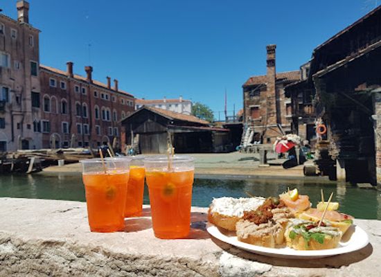 italy/venice/dorsoduro/bar/osteria-al-squero