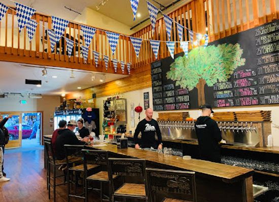 washington/leavenworth/bar/leavenworth-cider-house