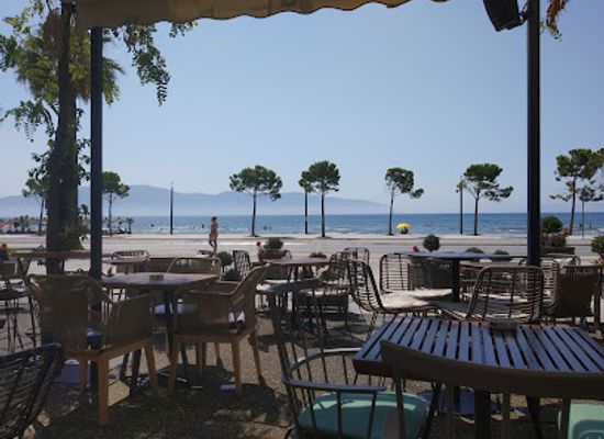 albania/vlora-region/bar/seasons-cocktail-bar