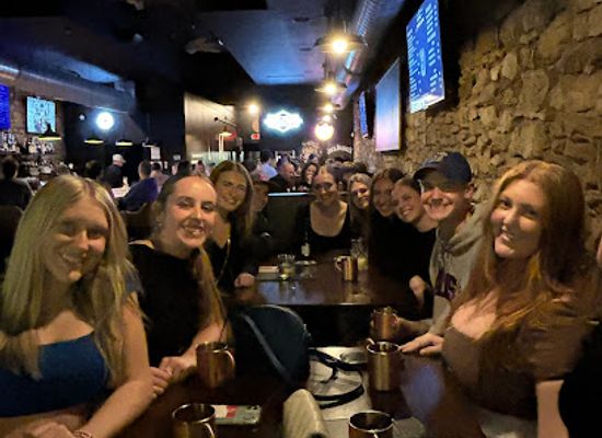 kansas/lawrence/bar/local