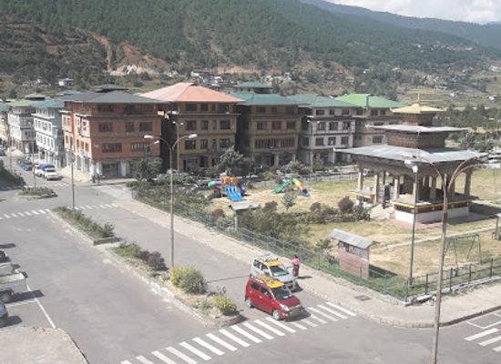 bhutan/wangdue-phodrang/bar/hotel-black-necked-crane