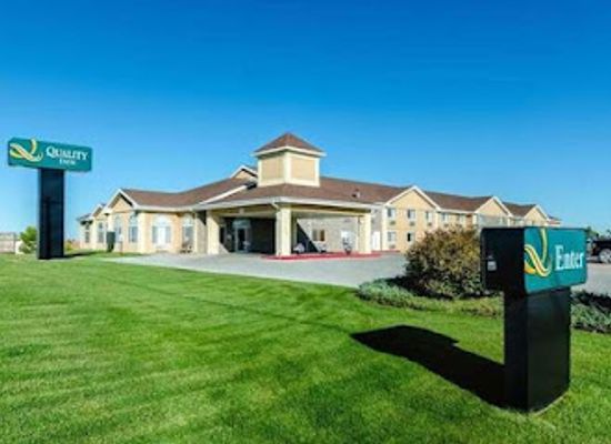 nebraska/pine-ridge/bar/quality-inn-alliance