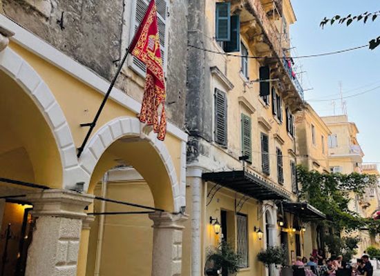 greece/corfu/corfu-old-town/bar/cale-larga