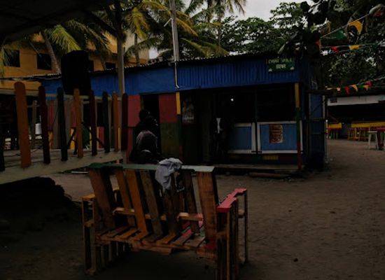 grenada/sauteurs/bar/crab-hole