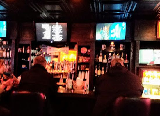 iowa/des-moines/east-village/bar/beechwood-lounge