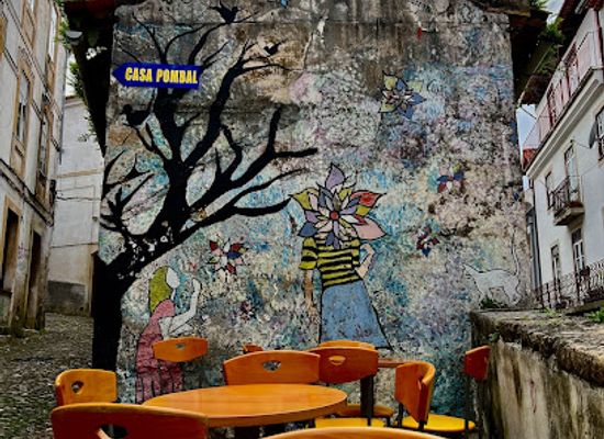 portugal/coimbra/baixa-de-coimbra/bar/zaza-cafe-bar