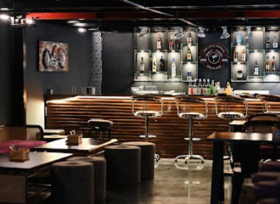 india/andhra-pradesh/bar/the-little-tonique-bar-kitchen