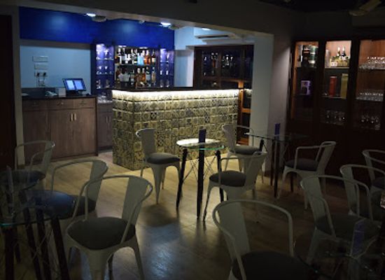 india/konkan-coast/bar/aqua-lounge