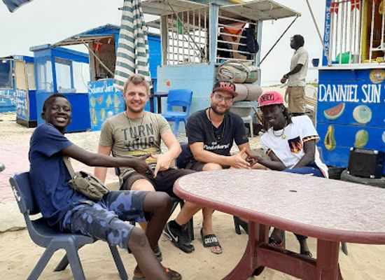 the-gambia/bakau/bar/cape-point-juice-bars