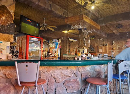 mexico/mulege/bar/restaurant-bar-el-candil