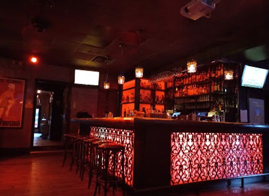 illinois/chicagoland/bar/brando-s-speakeasy