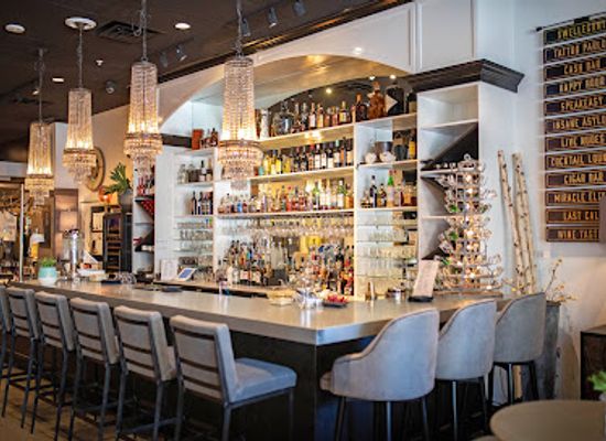 texas/hill-country/bar/jules-design-bar