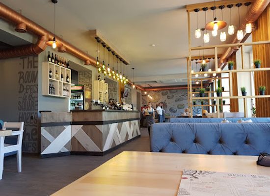 ukraine/ivano-frankivsk/bar/thompson-speak-easy-bar