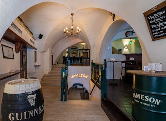 austria/wachau-valley/bar/steirisch-irish-pub
