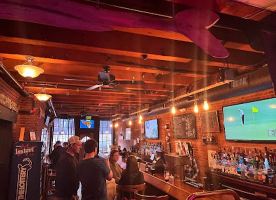 massachusetts/newburyport/bar/thirsty-whale