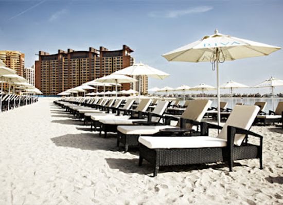 united-arab-emirates/rub-al-khali-empty-quarter/bar/riva-beach-club