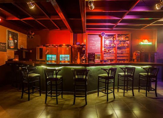 brazil/planalto-central/bar/uk-music-hall