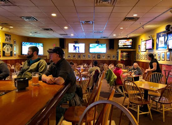 maine/androscoggin-county/bar/gipper-s-sports-grill