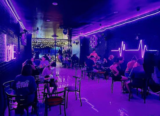 cambodia/oddar-meanchey/bar/house-chill-lounge-pub