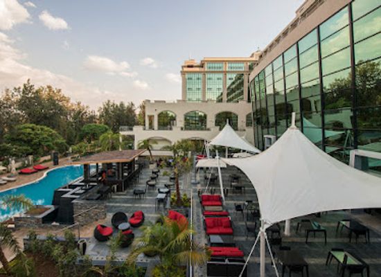 rwanda/mutara/bar/iriba-bar-terrace