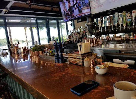 florida/north-florida/bar/square-grouper-tiki-bar-jupiter-inlet