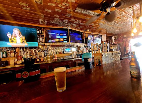 montana/the-mission-mountains/bar/spinnaker