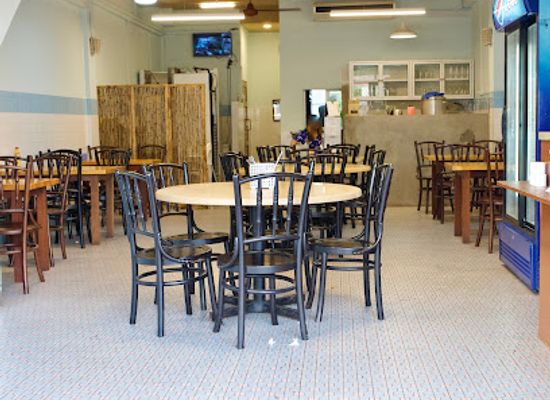 brunei/mukim-bangar/bar/r-r-max-cafe