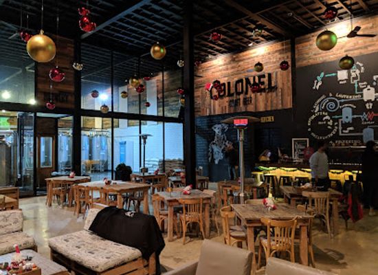 lebanon/koura/bar/colonel-brewery-and-distillery