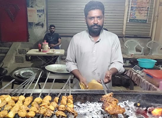 pakistan/faisalabad/bar/blue-moon-bar-b-q-green-town