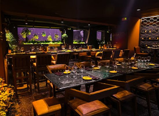 morocco/marrakech/gueliz/bar/barometre-cocktails-in-marrakech